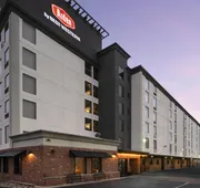 Aiden by Best Western Newark Airport hotel detail image 3