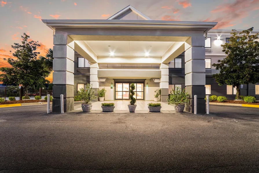 Quality Inn & Suites Augusta I-20 hotel detail image 6