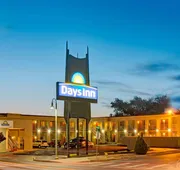 Days Inn by Wyndham Albuquerque Downtown hotel detail image 7