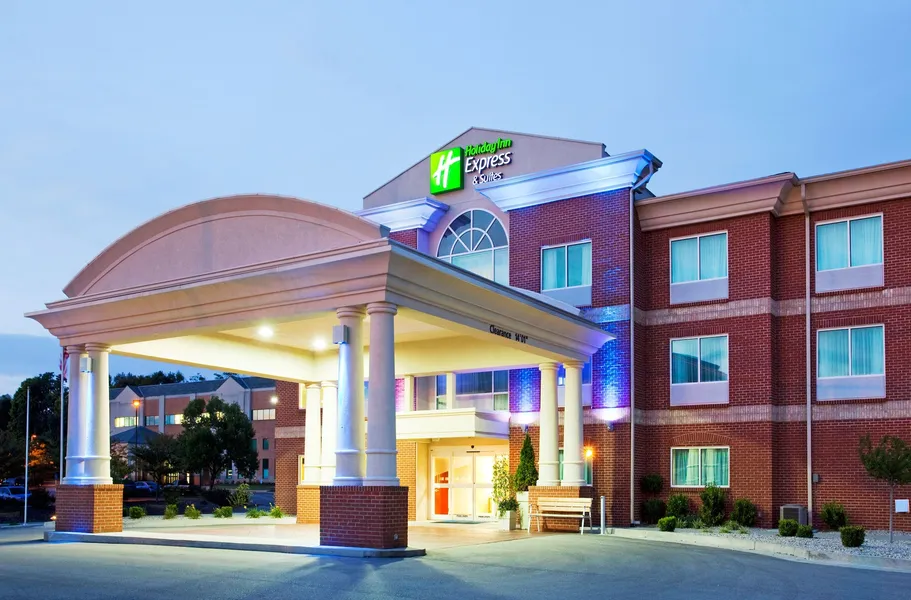Holiday Inn Express Hotel & Suites Cincinnati Se Newport by IHG hotel detail image 2