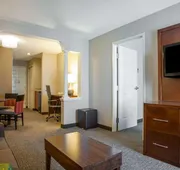 Comfort Suites West Warwick - Providence hotel detail image 4