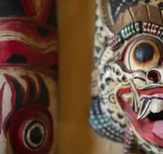 Universal’s Loews Royal Pacific Resort hotel detail image 7