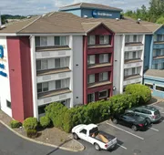 Best Western Lake Oswego/Portland Hotel & Suites hotel detail image 3