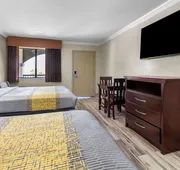 Americas Best Value Inn Houston Heights at I-45 hotel detail image 5