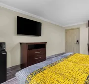 Americas Best Value Inn Houston Heights at I-45 hotel detail image 7