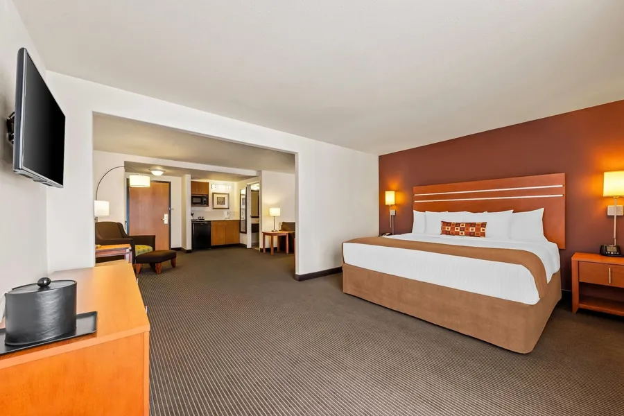 Wingate by Wyndham Calgary hotel detail image 6