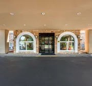 Comfort Inn & Suites East Hartford - Hartford hotel detail image 5