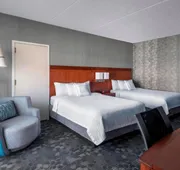Courtyard by Marriott Newark Liberty International Airport hotel detail image 5
