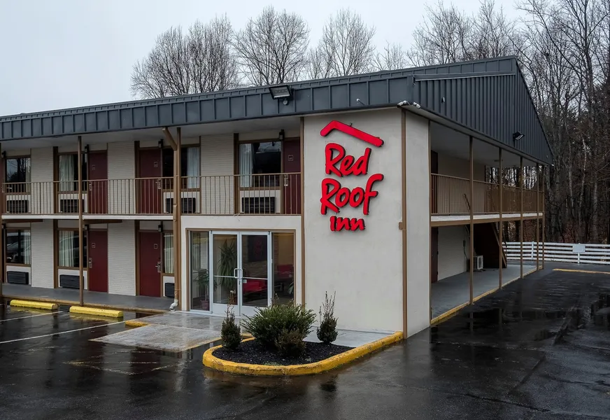 Red Roof Inn Fredericksburg North hotel detail image 2