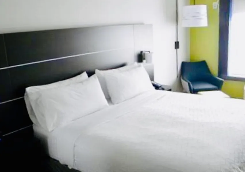 Holiday Inn Express & Suites Hood River by IHG hotel detail image 6