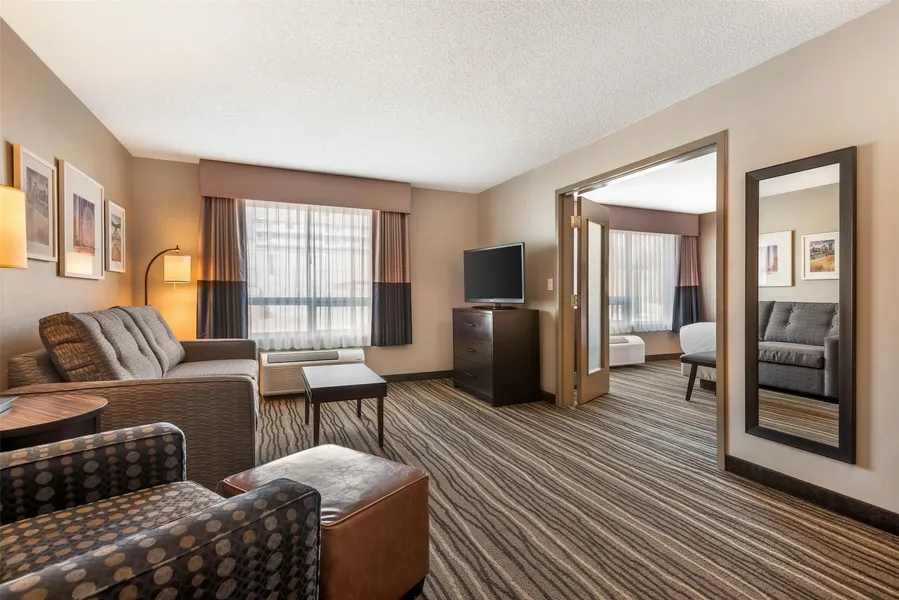 Best Western Plus Calgary Centre Inn hotel detail image 6