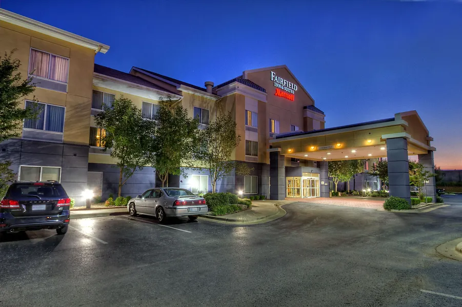 Fairfield Inn & Suites by Marriott Edmond hotel detail image 2