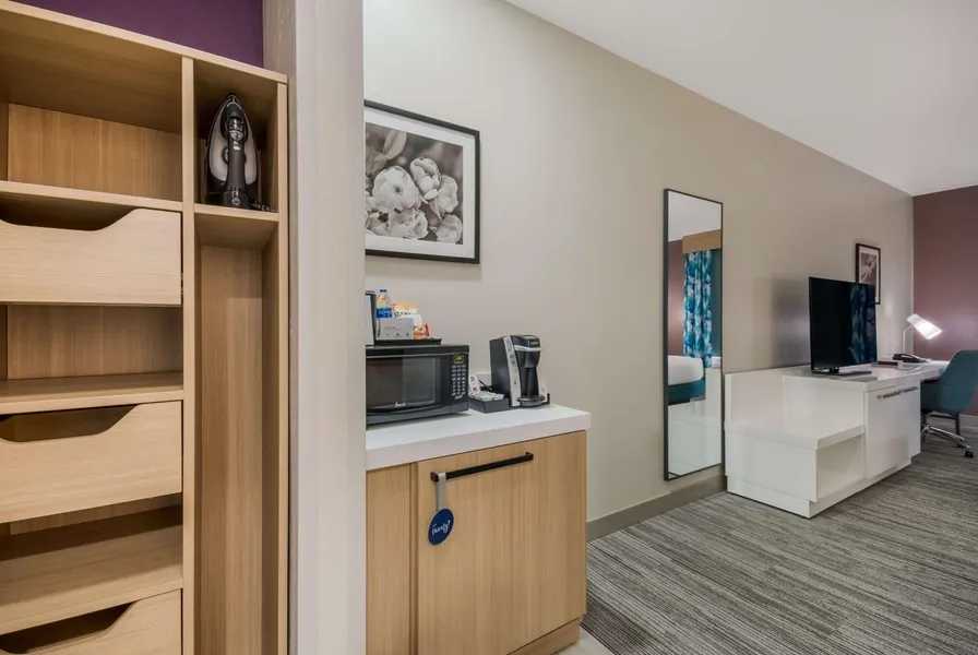 Hilton Garden Inn Oklahoma City Midtown hotel detail image 6