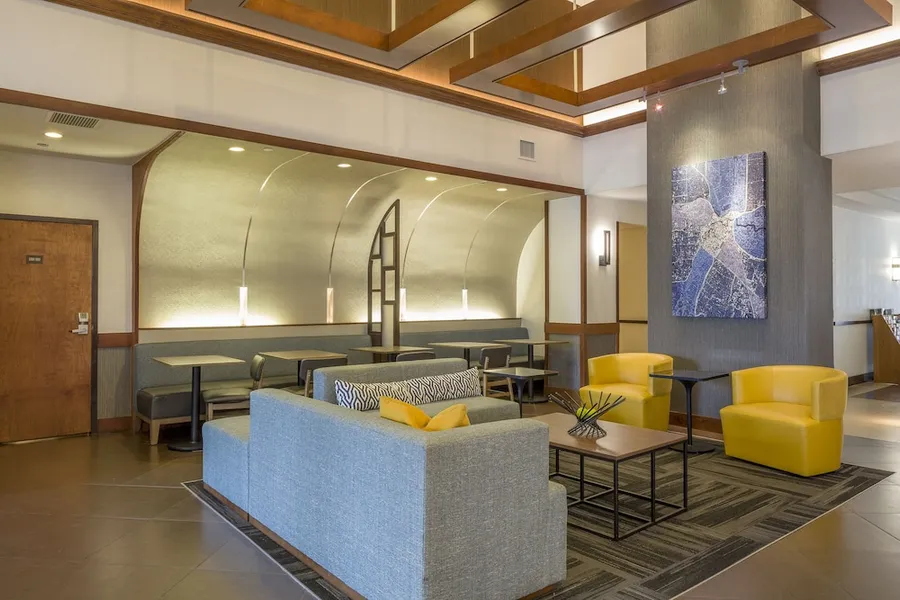 Hyatt Place San Antonio Airport/Quarry Market hotel detail image 2
