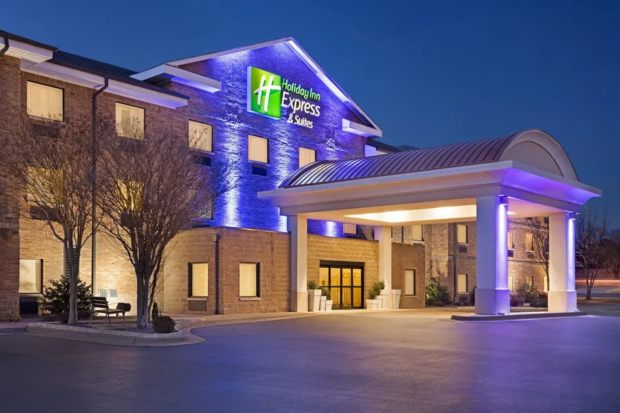 Holiday Inn Express Hotel & Suites Edmond by IHG hotel detail image 2