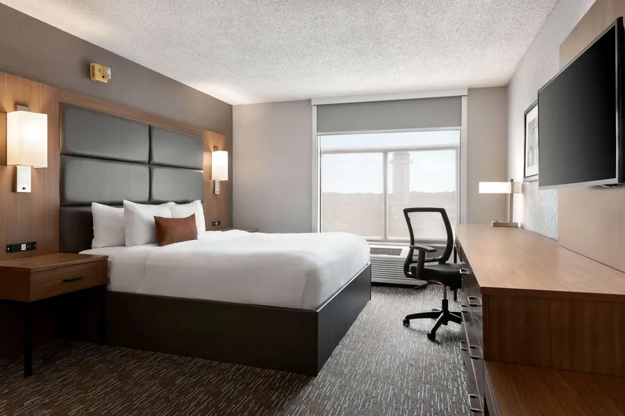 Wingate by Wyndham - Cincinnati - Blue Ash hotel detail image 6