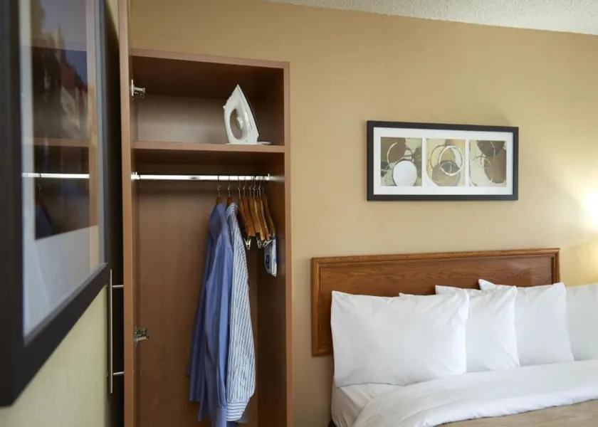 Comfort Inn Gatineau hotel detail image 2