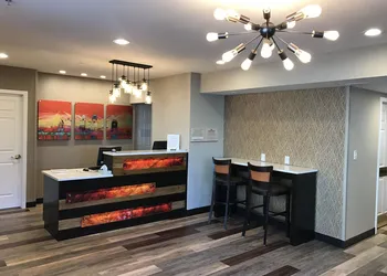 Hawthorn Suites By Wyndham Louisville North hotel thumbnail 4