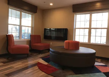 Hawthorn Suites By Wyndham Louisville North hotel thumbnail 5