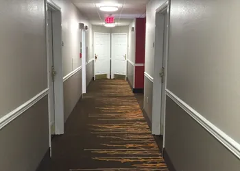 Hawthorn Suites By Wyndham Louisville North hotel thumbnail 6