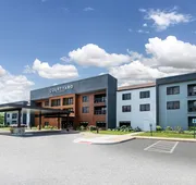 Courtyard by Marriott Columbus Airport hotel detail image 3