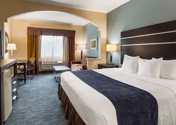 Best Western Plus Northwest Inn & Suites hotel thumbnail 5
