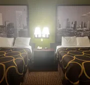 Super 8 by Wyndham IAH West/Greenspoint hotel detail image 7
