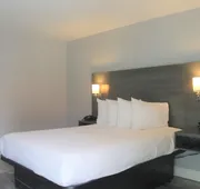 SureStay by Best Western Fresno Central hotel detail image 7