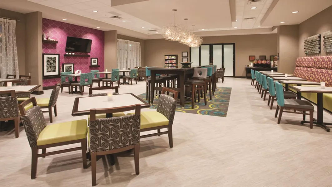 Hampton Inn Kearney hotel detail image 2