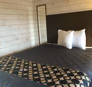 Travelodge Inn &Suites by Wyndham San Antonio Arpt hotel detail image 5