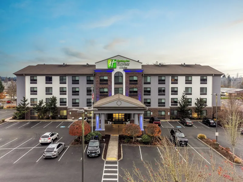 Holiday Inn Express Hotel & Suites Vancouver Mall by IHG hotel detail image 2