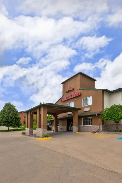 AmericInn by Wyndham Des Moines Airport hotel detail image 2