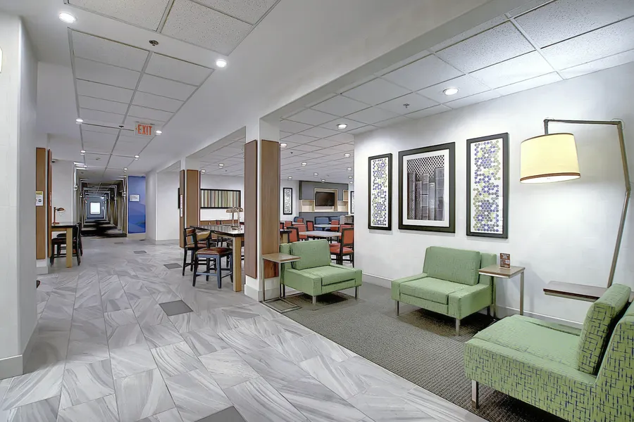 Holiday Inn Express Airport-Calgary by IHG hotel detail image 6