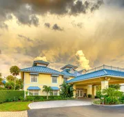 Naples Garden Inn hotel detail image 4