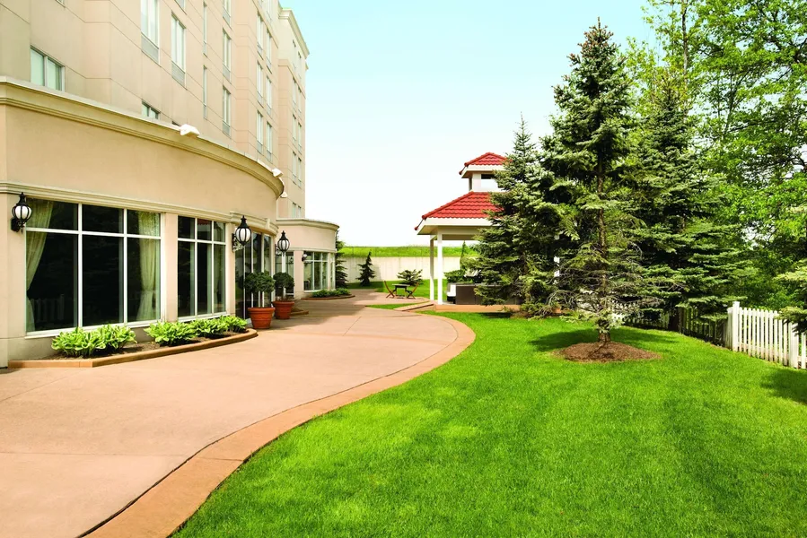 Hilton Garden Inn Niagara-on-the-Lake hotel detail image 2