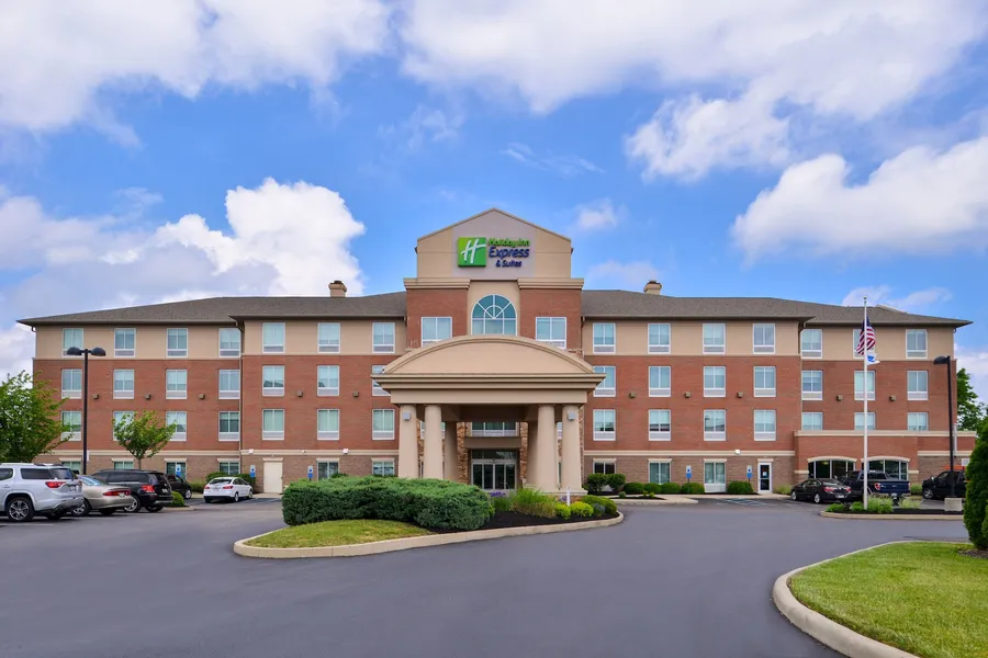 Holiday Inn Express & Suites Cincinnati - Mason by IHG hotel detail image 6