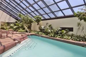 Ramada by Wyndham Augusta Downtown Hotel & Conference Center hotel thumbnail 2