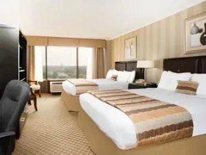 Ramada by Wyndham Augusta Downtown Hotel & Conference Center hotel thumbnail 4