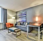 Radisson Suites Hotel Toronto Airport hotel detail image 3