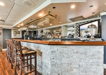 Radisson Suites Hotel Toronto Airport hotel thumbnail 7