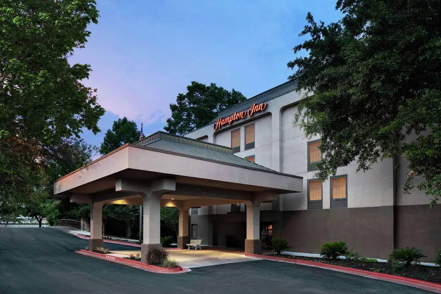 Hampton Inn Austin North @ I - 35 & Hwy 183 hotel detail image 2