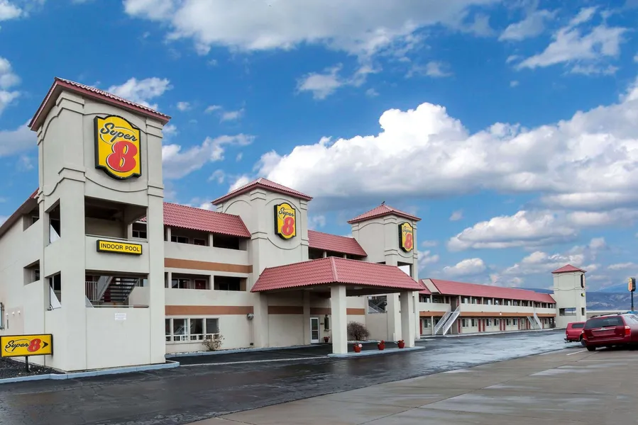 Super 8 by Wyndham Fernley hotel detail image 2