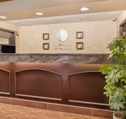 Comfort Inn & Suites University hotel detail image 4