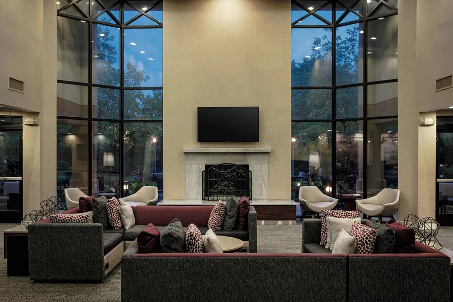 Courtyard by Marriott Springfield hotel detail image 6