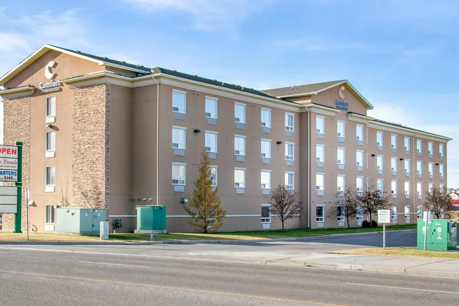 Comfort Inn & Suites hotel detail image 2