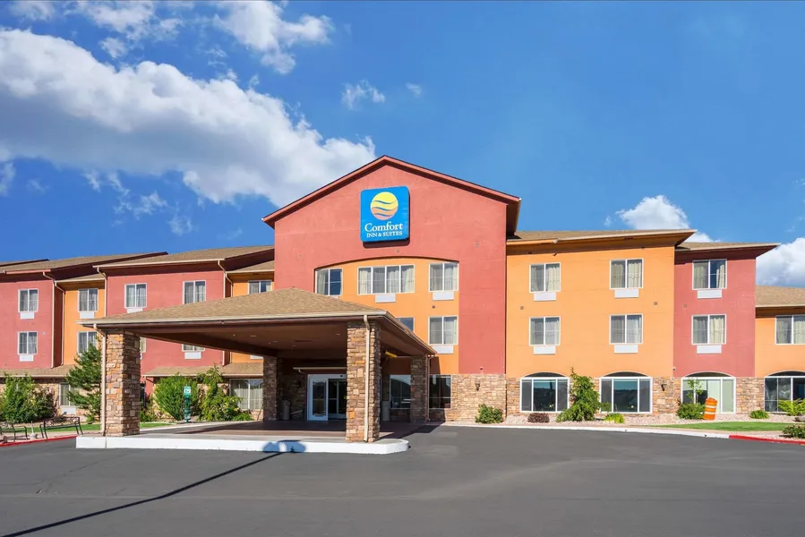 Comfort Inn & Suites Cedar City South hotel detail image 2