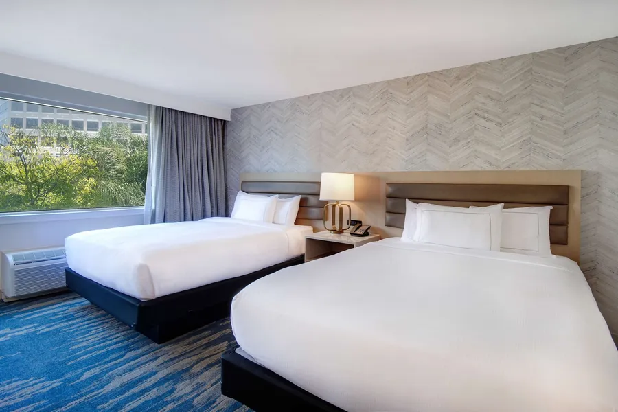 DoubleTree by Hilton LAX - El Segundo hotel detail image 6