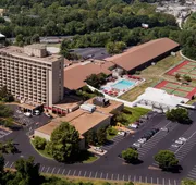 DoubleTree by Hilton Hotel St. Louis - Chesterfield hotel detail image 4