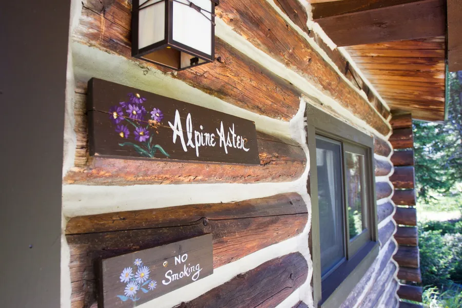 Jenny Lake Lodge hotel detail image 2