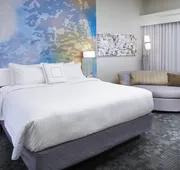 Courtyard by Marriott Cleveland Airport North hotel detail image 4